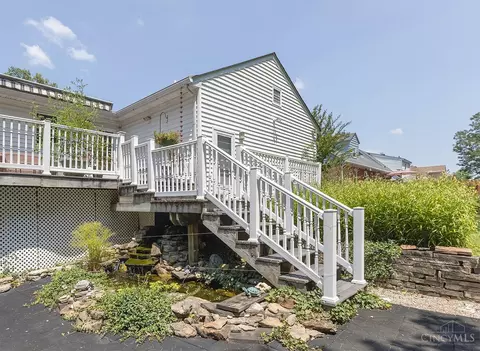 Exterior - 1711 Flora Ave, Cincinnati, OH 45231 photo 8 of 10