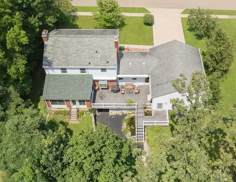 View/Area - 1711 Flora Ave, Cincinnati, OH 45231 photo 2 of 3