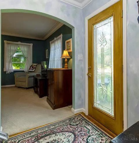 Entry Way - 1711 Flora Ave, Cincinnati, OH 45231 photo 1 of 3