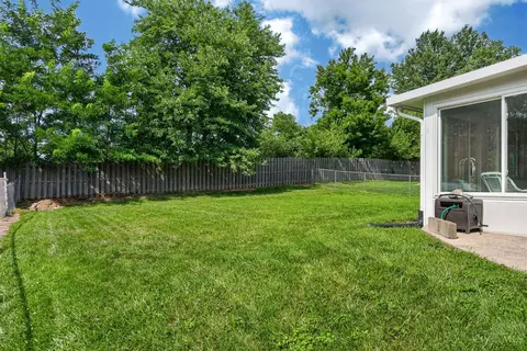 Exterior - 6038 Bearcat Dr, Cincinnati, OH 45248 photo 13 of 14