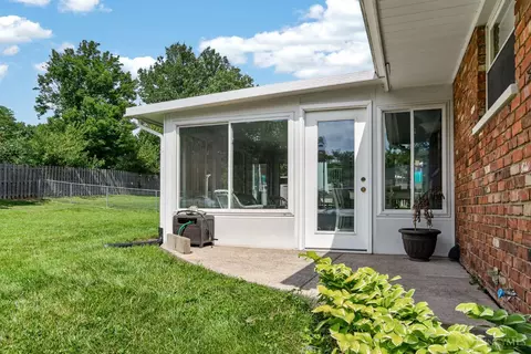 Exterior - 6038 Bearcat Dr, Cincinnati, OH 45248 photo 8 of 14
