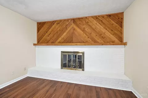 Living - 3528 Bookmark Pl, Maineville, OH 45039 photo 7 of 7