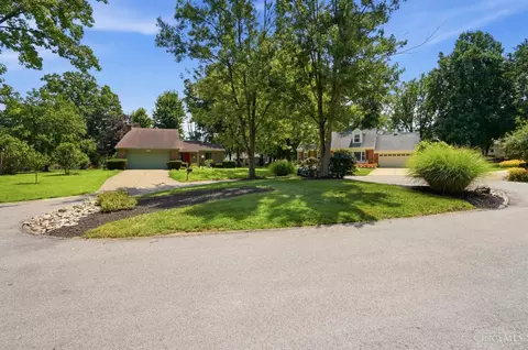 Exterior - 3528 Bookmark Pl, Maineville, OH 45039 photo 5 of 16
