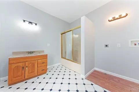 Bath - 302 North St, Pleasant Twp, OH 45121 photo 1 of 3