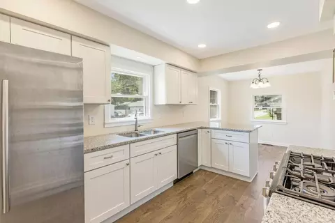 Kitchen - 207 Kater Ave, Harrison, OH 45030 photo 2 of 4