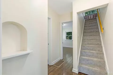 Entry Way - 207 Kater Ave, Harrison, OH 45030 photo 1 of 1