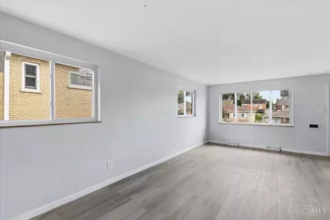 Living - 5750 Timrick Ct, Cincinnati, OH 45238 photo 5 of 9