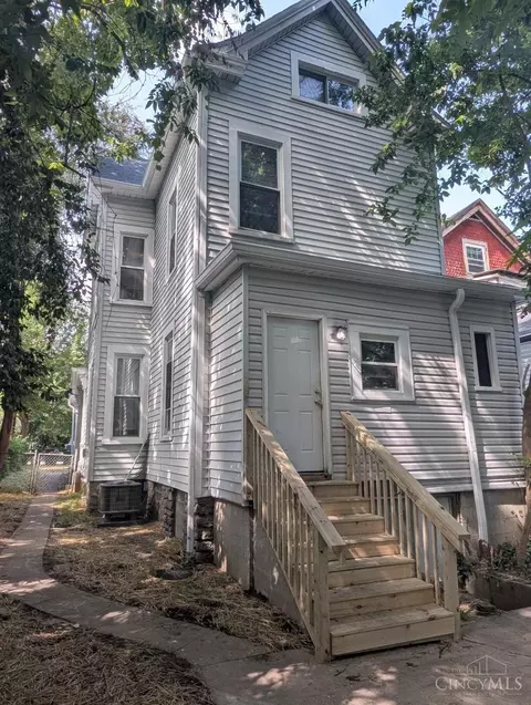 Exterior - 741 Epworth Ave, Cincinnati, OH 45232 photo 3 of 3