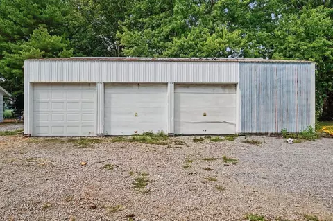 Exterior - 1649 Main St, Lewis Twp, OH 45119 photo 8 of 8