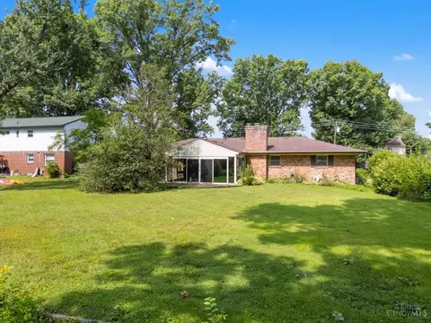 Exterior - 9350 Sheralee Dr, Cincinnati, OH 45231 photo 1 of 3