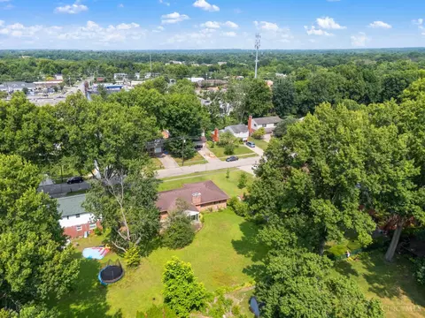 View/Area - 9350 Sheralee Dr, Cincinnati, OH 45231 photo 2 of 4