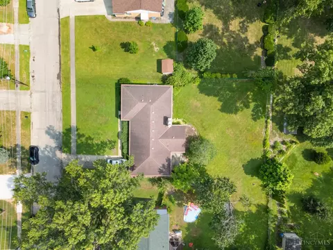 View/Area - 9350 Sheralee Dr, Cincinnati, OH 45231 photo 1 of 4