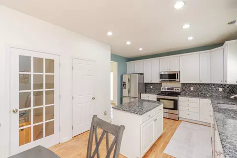 Kitchen - 1730 Olde Haley Dr, Centerville, OH 45458 photo 3 of 3