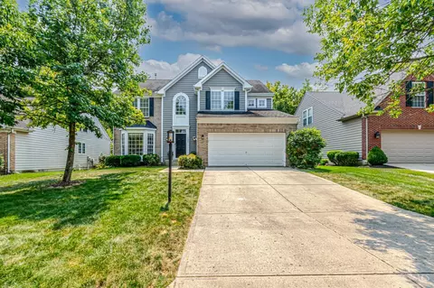 Exterior - 1730 Olde Haley Dr, Centerville, OH 45458 photo 7 of 9