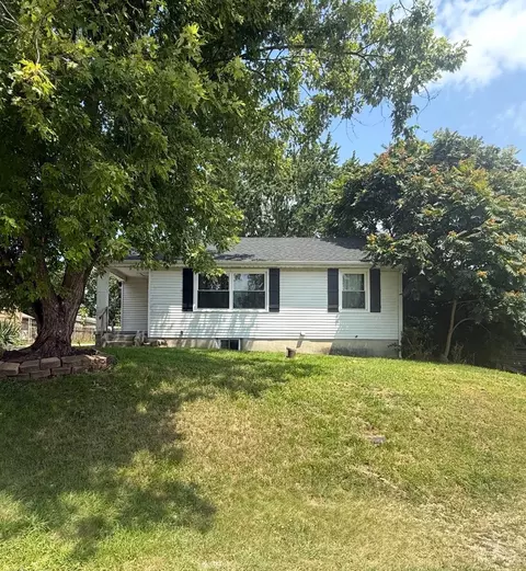 2050 John St, Hamilton, OH 45011