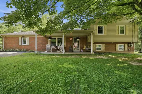 1439 Lyons Rd, Amelia, OH 45102