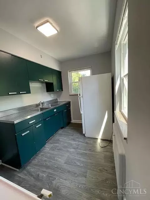 Kitchen - 6026 Colter Ave, Cincinnati, OH 45230 photo 3 of 3