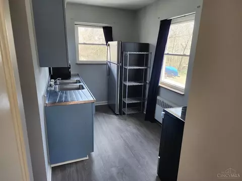 Kitchen - 6026 Colter Ave, Cincinnati, OH 45230 photo 1 of 3