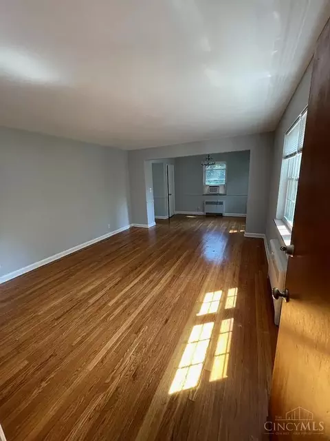 Living - 6026 Colter Ave, Cincinnati, OH 45230 photo 3 of 3