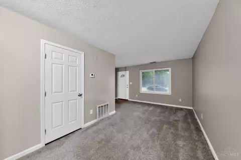 Living - 6431 Betts Ave, Cincinnati, OH 45224 photo 1 of 2