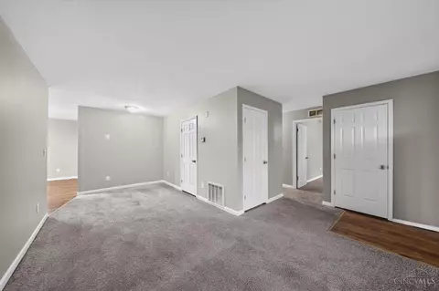 Entry Way - 6431 Betts Ave, Cincinnati, OH 45224 photo 1 of 3