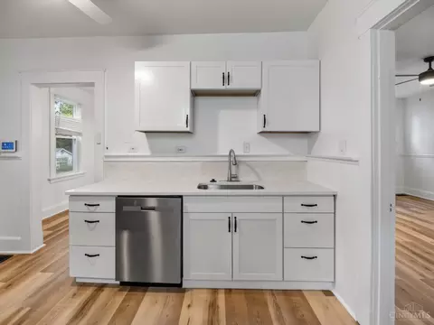 Kitchen - 3743 Darwin Ave, Cincinnati, OH 45211 photo 5 of 5