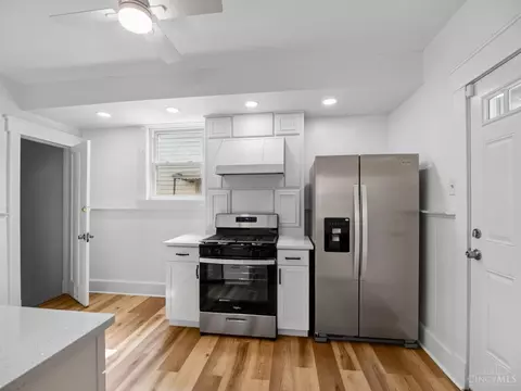 Kitchen - 3743 Darwin Ave, Cincinnati, OH 45211 photo 3 of 5