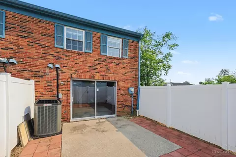 Exterior - 7 Byrd Trce, Batavia, OH 45103 photo 4 of 6