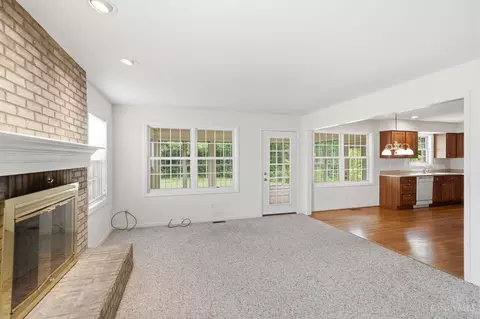 Living - 9640 Millbrook Dr, Cincinnati, OH 45231 photo 5 of 8