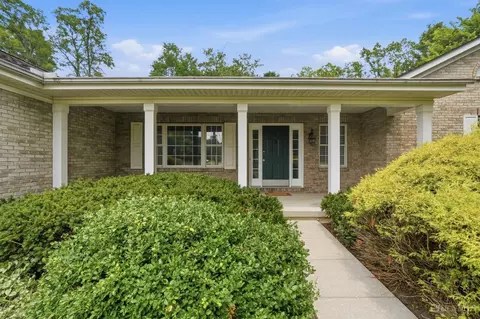Exterior - 9640 Millbrook Dr, Cincinnati, OH 45231 photo 3 of 11