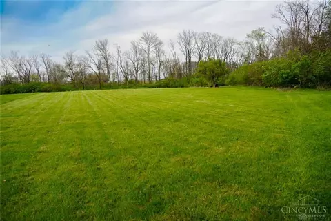 1229 Pekin Rd, Lebanon, OH 45036