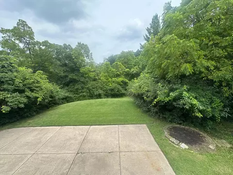 Exterior - 2715 Powell Dr, Cincinnati, OH 45211 photo 8 of 17