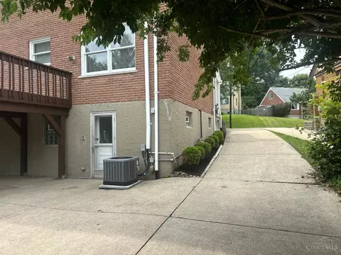 Exterior - 2715 Powell Dr, Cincinnati, OH 45211 photo 6 of 17