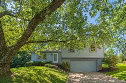8259 Ravenwood Way, West Chester, OH 45069