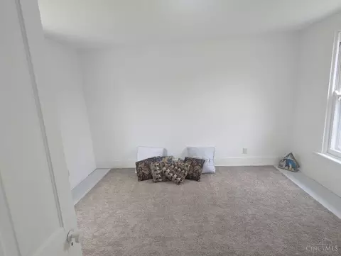 Bedroom - 7160 River Rd, Cincinnati, OH 45233 photo 6 of 6