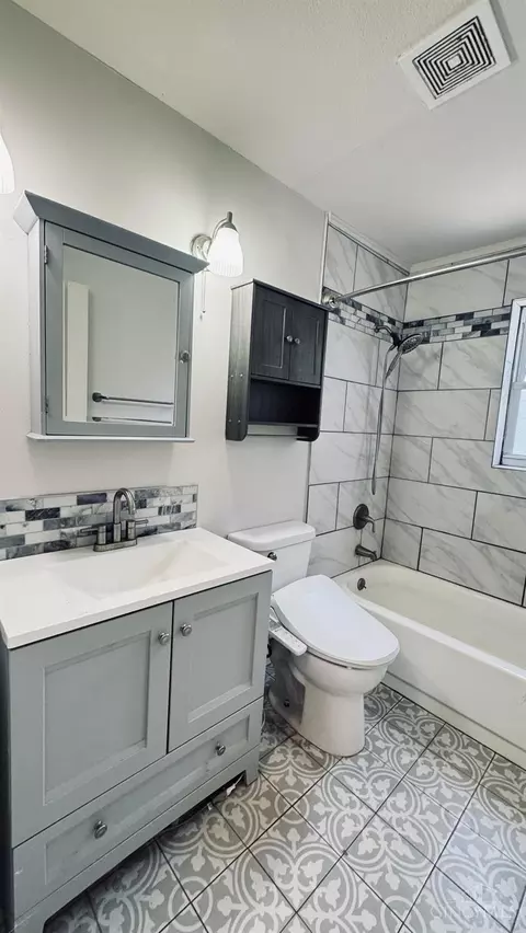 Bath - 521 Maple Dr, Reading, OH 45215 photo 1 of 2