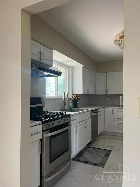 Kitchen - 6548 Fields Ertel Rd, Sharonville, OH 45241 photo 1 of 3
