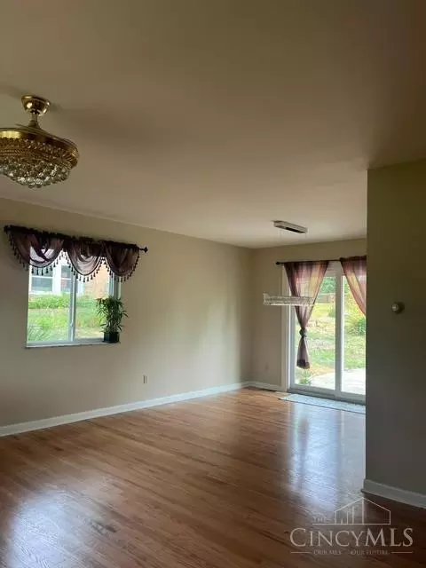 Living - 6548 Fields Ertel Rd, Sharonville, OH 45241 photo 2 of 2