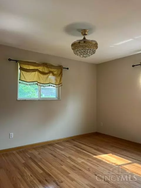 Bedroom - 6548 Fields Ertel Rd, Sharonville, OH 45241 photo 2 of 3