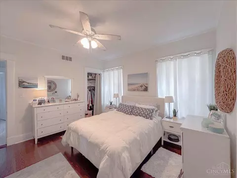 Bedroom - 2515 Hackberry St, Cincinnati, OH 45206 photo 2 of 9
