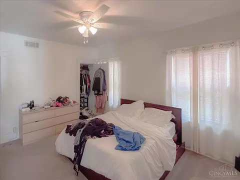 Bedroom - 2515 Hackberry St, Cincinnati, OH 45206 photo 4 of 9
