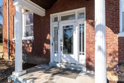 Exterior - 3025 Gilbert Ave, Cincinnati, OH 45206 photo 2 of 6