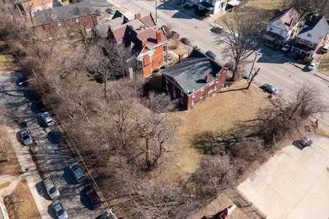 View/Area - 3025 Gilbert Ave, Cincinnati, OH 45206 photo 4 of 4