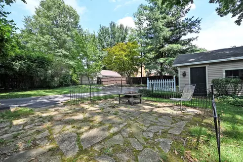 Exterior - 1652 Beacon St, Cincinnati, OH 45230 photo 13 of 20