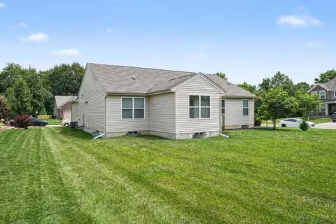 Exterior - 1079 Spruce Gln, Morrow, OH 45152 photo 2 of 5