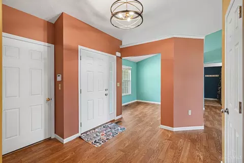 Entry Way - 1079 Spruce Gln, Morrow, OH 45152 photo 2 of 2
