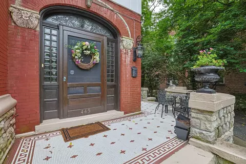 Exterior - 445 Ludlow Ave, Cincinnati, OH 45220 photo 4 of 8