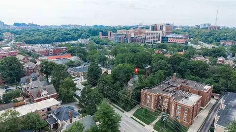 View/Area - 445 Ludlow Ave, Cincinnati, OH 45220 photo 3 of 6