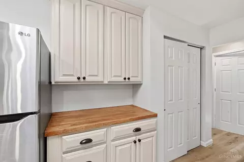 Other - 481 Sharon Rd, Glendale, OH 45246 photo 2 of 6