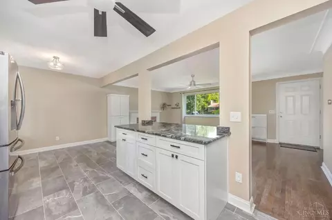 Entry Way - 715 Cascade Rd, Forest Park, OH 45240 photo 2 of 3